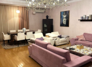 Satılır 4 otaqlı 200 m2 yeni tikili 28 May m.