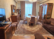 Satılır 3 otaqlı 90 m2 yeni tikili İnşaatçılar m.