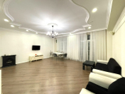 Satılır 3 otaqlı 150 m2 yeni tikili Gənclik m.