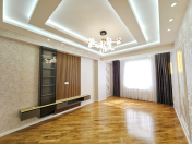 Satılır 3 otaqlı 120 m2 yeni tikili Qara Qarayev m.
