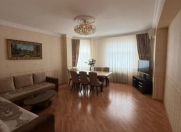 Satılır 3 otaqlı 120 m2 yeni tikili Əhmədli m.