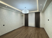 Satılır 2 otaqlı 87 m2 yeni tikili Şah İsmayıl Xətai m.