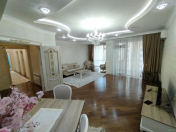 Satılır 3 otaqlı 140 m2 yeni tikili Həzi Aslanov m.