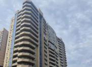 Satılır 3 otaqlı 178 m2 yeni tikili 28 May m.