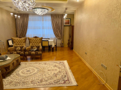 Satılır 4 otaqlı 190 m2 yeni tikili Nəriman Nərimanov m.