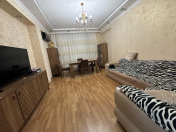 Satılır 3 otaqlı 80 m2 yeni tikili Yasamal r.