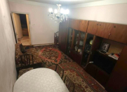 Satılır 2 otaqlı 65 m2 köhnə tikili Bakıxanov