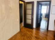 Satılır 3 otaqlı 80 m2 köhnə tikili 28 May m.