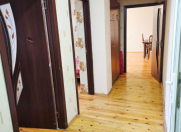 Satılır 2 otaqlı 86 m2 yeni tikili Xalqlar Dostluğu m.