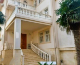 İcarəyə verilir 7 otaqlı 600 m2 villa 28 May m.