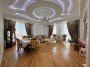 Satılır 3 otaqlı 142 m2 yeni tikili Gənclik m.