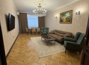 Satılır 4 otaqlı 165 m2 yeni tikili Nərimanov r.