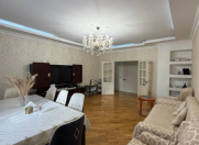 Satılır 3 otaqlı 140 m2 yeni tikili 8 Noyabr m.