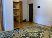 Satılır 2 otaqlı 100 m2 yeni tikili Ayna Sultanova heykəli