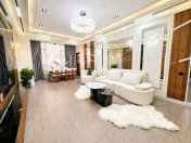 Satılır 3 otaqlı 160 m2 yeni tikili Nəsimi r.