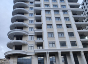 Satılır 3 otaqlı 100 m2 yeni tikili 28 May m.