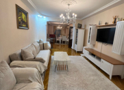 Satılır 3 otaqlı 101 m2 köhnə tikili Bakıxanov
