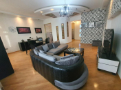 Satılır 3 otaqlı 145 m2 yeni tikili Qara Qarayev m.