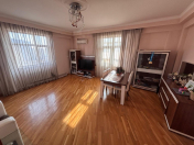 Satılır 3 otaqlı 124 m2 yeni tikili İnşaatçılar m.