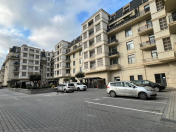 Satılır 3 otaqlı 110 m2 yeni tikili Şah İsmayıl Xətai m.