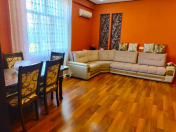 Satılır 2 otaqlı 80 m2 yeni tikili Əhmədli m.