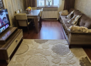 Satılır 3 otaqlı 70 m2 köhnə tikili Bakıxanov
