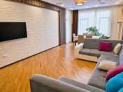 Satılır 3 otaqlı 150 m2 yeni tikili Gənclik m.