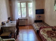 Satılır 2 otaqlı 50 m2 köhnə tikili Nərimanov r.