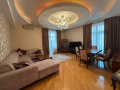Satılır 3 otaqlı 175 m2 yeni tikili Bakı