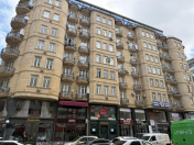 Satılır 3 otaqlı 150 m2 yeni tikili Gənclik m.