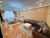 Satılır 2 otaqlı 100 m2 yeni tikili 8 mkr