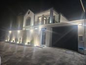 Satılır 4 otaqlı 270 m2 villa Badamdar