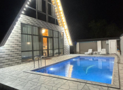 İcarəyə verilir 4 otaqlı 100 m2 həyət evi Oğuz