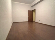 Satılır 4 otaqlı 115 m2 yeni tikili İnşaatçılar m.