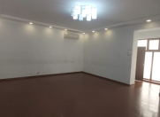 Satılır 4 otaqlı 140 m2 obyekt Bakı Dövlət Universiteti