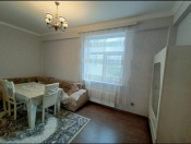 Satılır 2 otaqlı 65 m2 yeni tikili İnşaatçılar m.