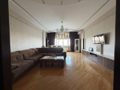 Satılır 3 otaqlı 120 m2 yeni tikili İçəri Şəhər m.