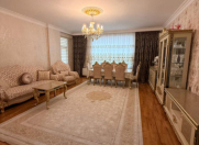 Satılır 2 otaqlı 100 m2 yeni tikili Şah İsmayıl Xətai m.