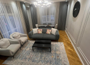 Satılır 4 otaqlı 120 m2 yeni tikili Avtovağzal m.