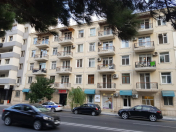 Satılır 3 otaqlı 90 m2 köhnə tikili Nəsimi r.