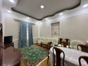 İcarəyə verilir 3 otaqlı 100 m2 köhnə tikili Sahil m.