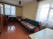 Satılır 1 otaqlı 40 m2 köhnə tikili Həzi Aslanov m.