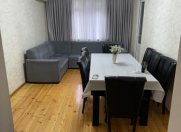 Satılır 5 otaqlı 115 m2 köhnə tikili Badamdar