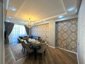 Satılır 4 otaqlı 135 m2 yeni tikili Dərnəgül m.