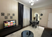 Satılır 2 otaqlı 60 m2 yeni tikili İnşaatçılar m.