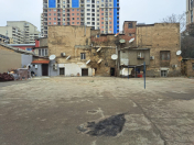 Satılır 2 otaqlı 35 m2 köhnə tikili Gənclik m.