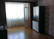 Satılır 3 otaqlı 85 m2 köhnə tikili Nizami m.