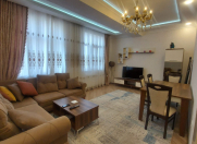 Satılır 3 otaqlı 100 m2 yeni tikili Bakıxanov