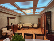 Satılır 5 otaqlı 206 m2 yeni tikili Gənclik m.