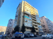 Satılır 2 otaqlı 65 m2 yeni tikili İnşaatçılar m.